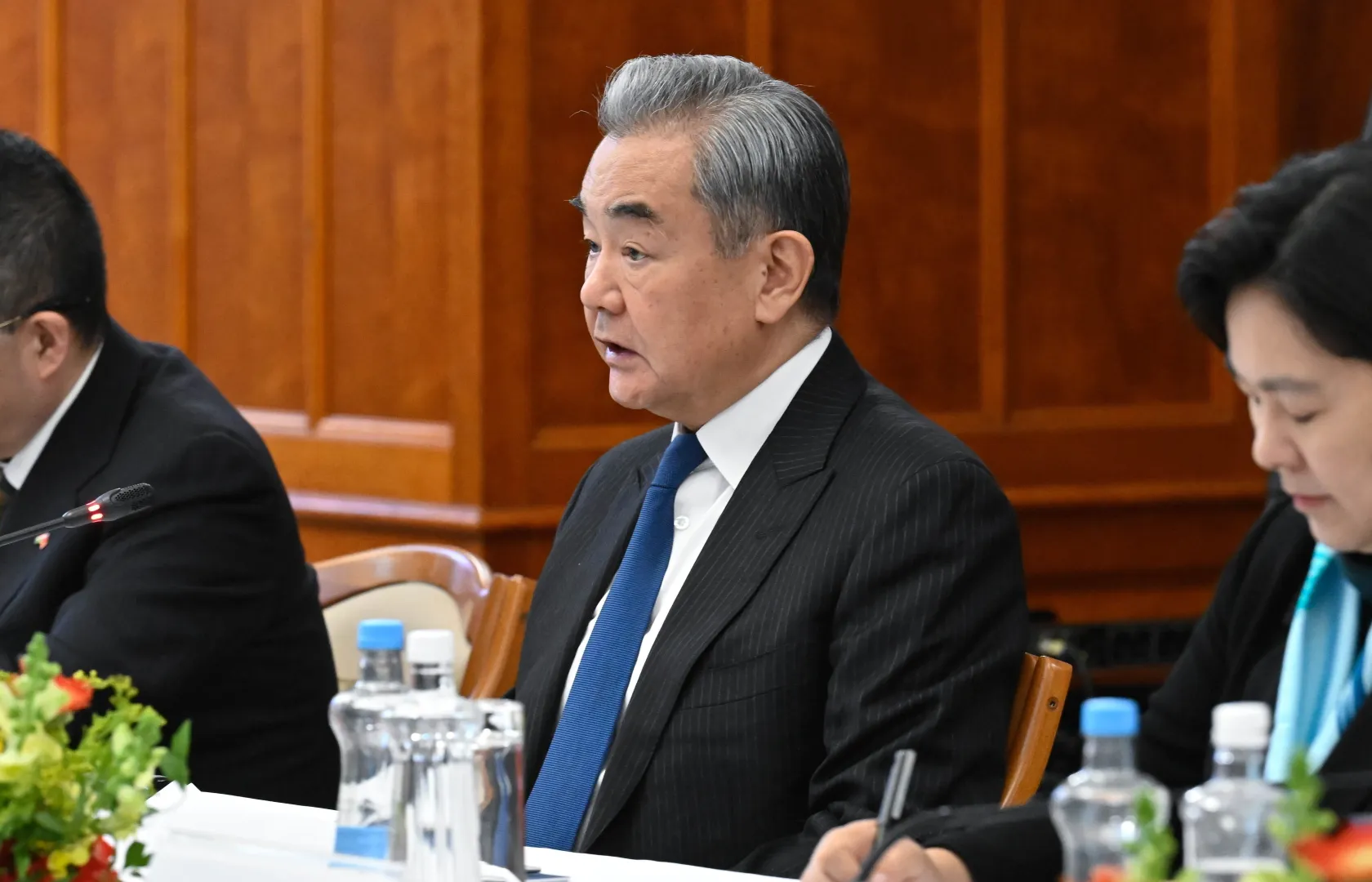 Wang Yi Fot. PAP/EPA/NOEMI BRUZAK