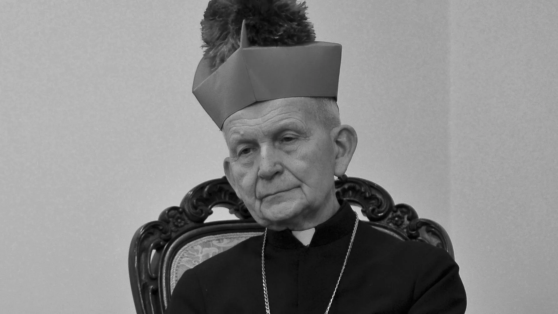 Biskup senior archidiecezji warmińskiej prof. Julian Wojtkowski Fot. PAP/Jerzy Ruciński