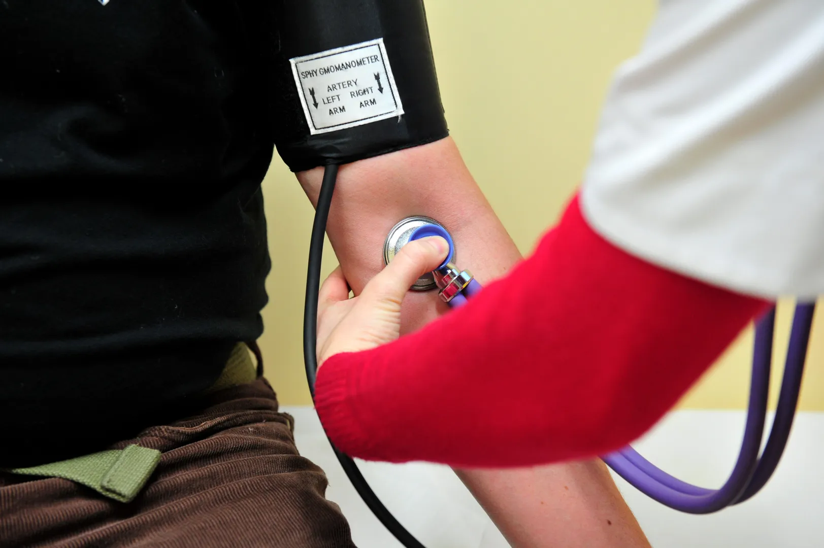 Badanie. Fot. PAP/Marcin Bielecki