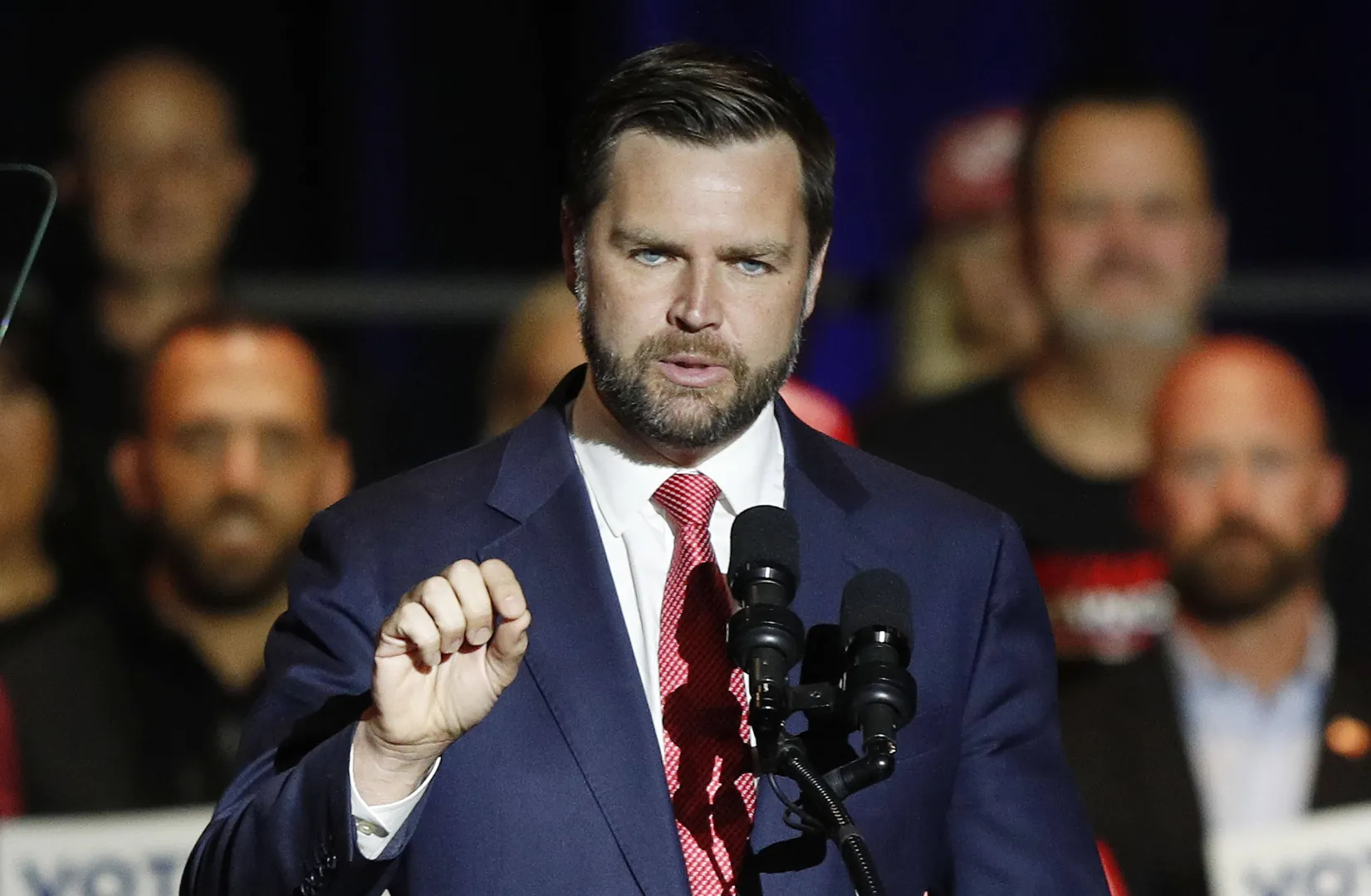 J.D. Vance. Fot. PAP/EPA/DAVID MAXWELL