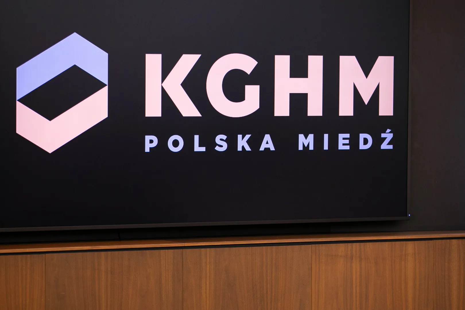 Siedziba KGHM. Fot. PAP/Krzysztof Ćwik