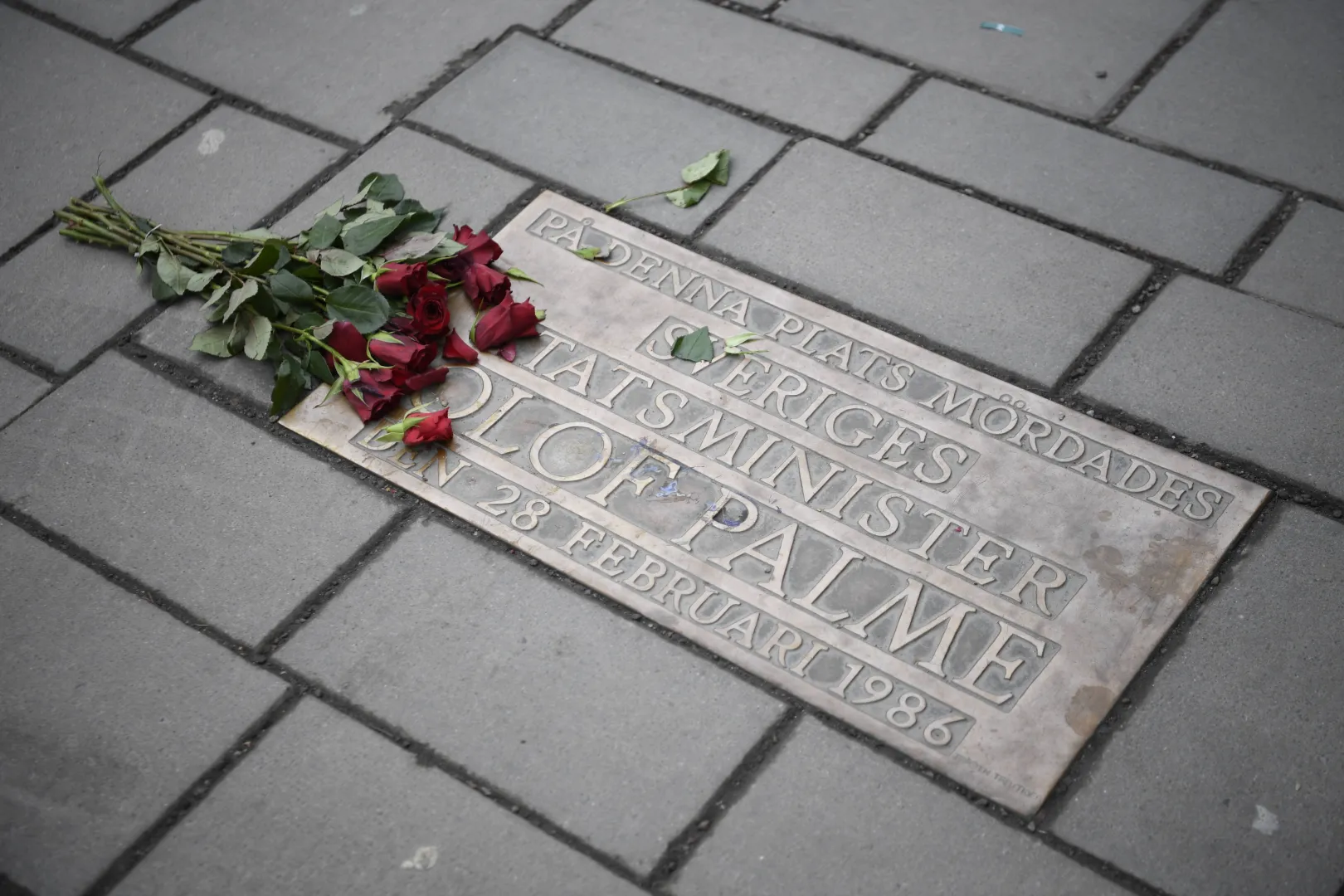 Tablica upamiętniająca Olofa Palmego Fot. PAP/EPA/VIKTORIA BANK