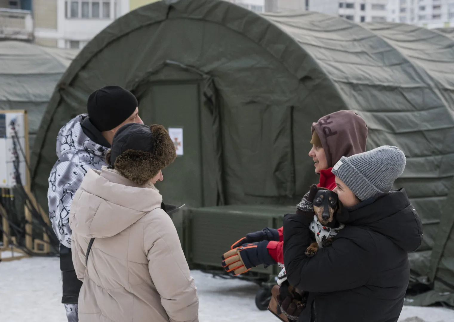 Украина. Жители Киева. Fot. PAP/EPA/MAXYM MARUSENKO