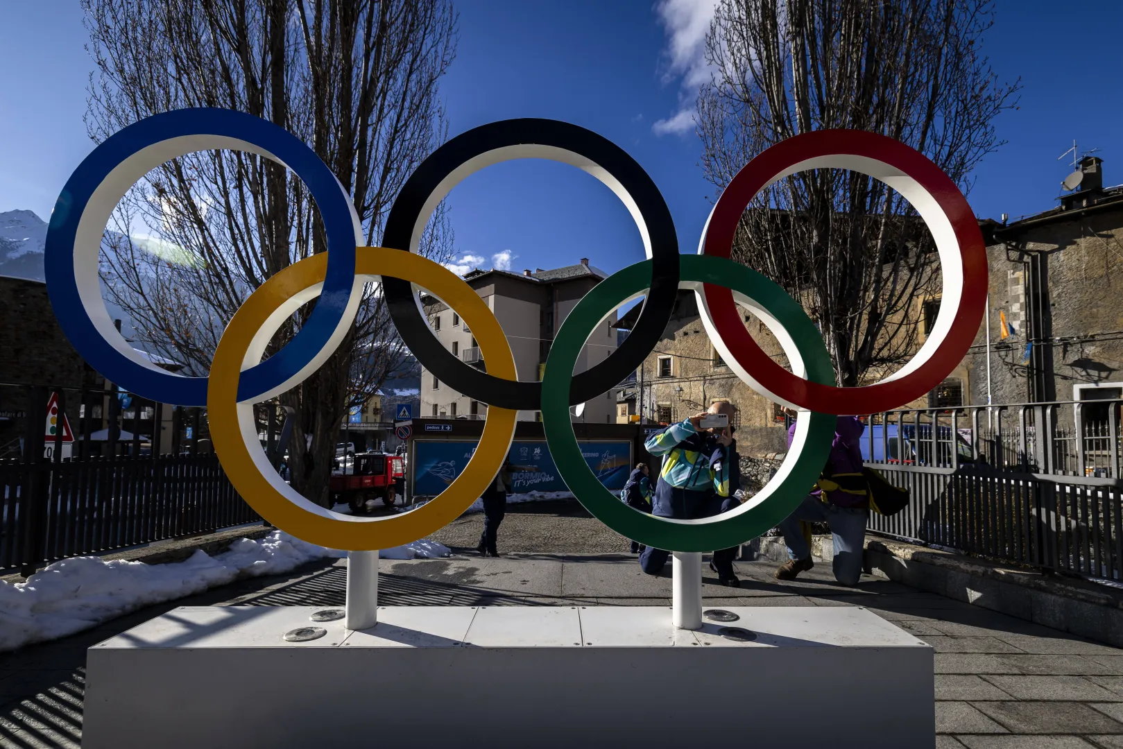 Koła olimpijskie, zdjęcie ilustracyjne, fot. PAP/EPA/KEYSTONE/MICHAEL BUHOLZER