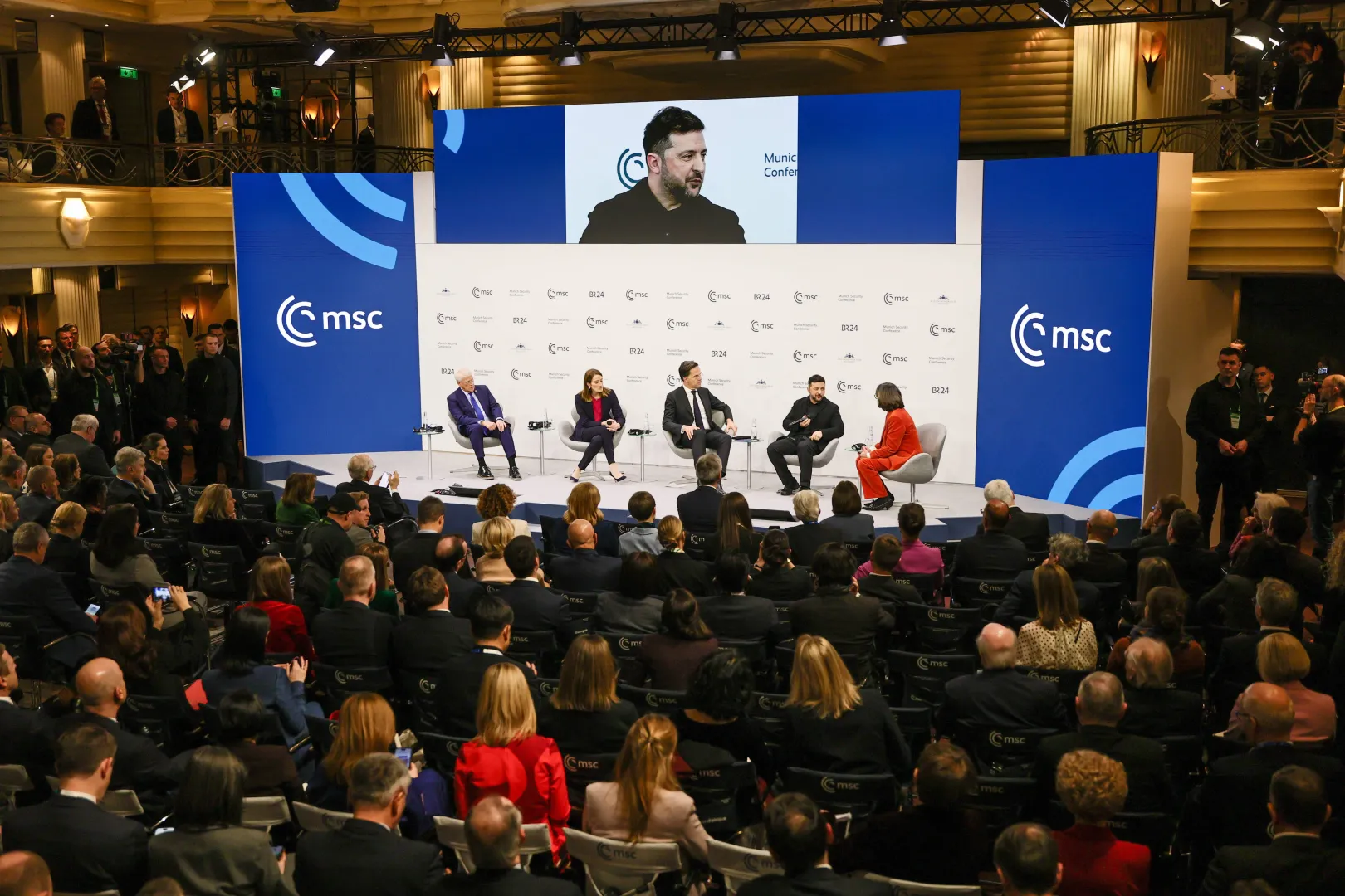 Мюнхенская конференция по безопасности. Fot. PAP/EPA/RONALD WITTEK