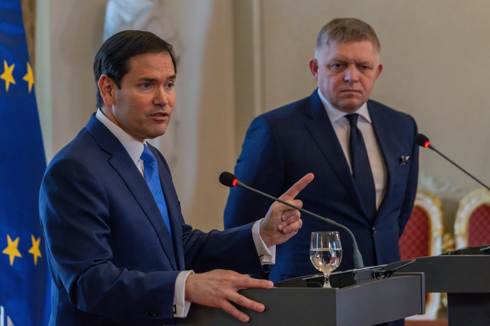 Marco Rubio i Robert Fico Fot. PAP/EPA/DOMINIKA KORTVELYESIOVA
