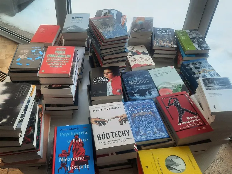 137 książek zgłoszono do Nagrody Kapuścińskiego. Fot. Materiały prasowe