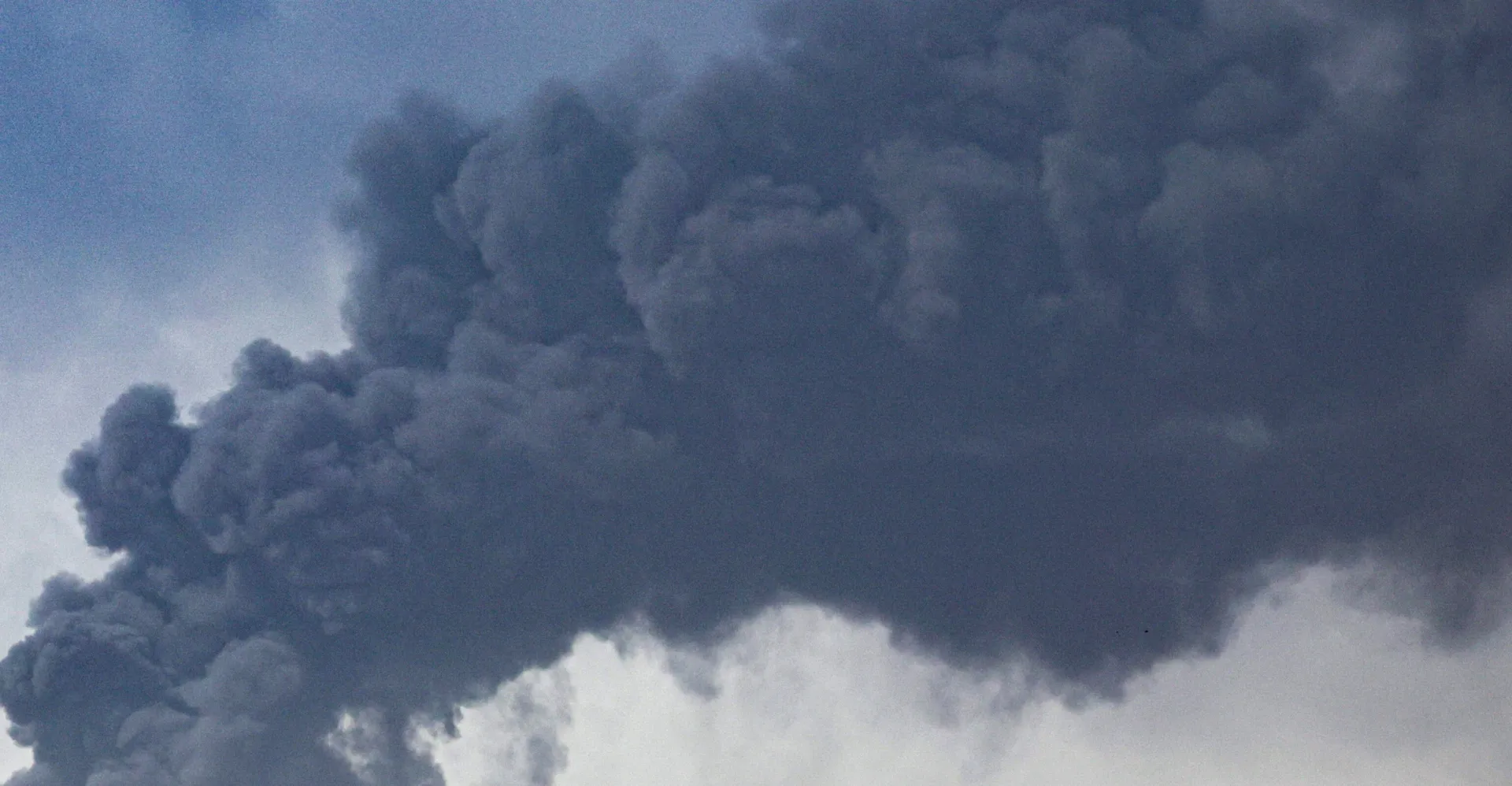 Prezydent Cypru skrytykował brak brytyjskich działań w celu powstrzymania nalotu. Fot. PAP/EPA/PAP/EPA/STRINGER (zdjęcie ilustracyjne)