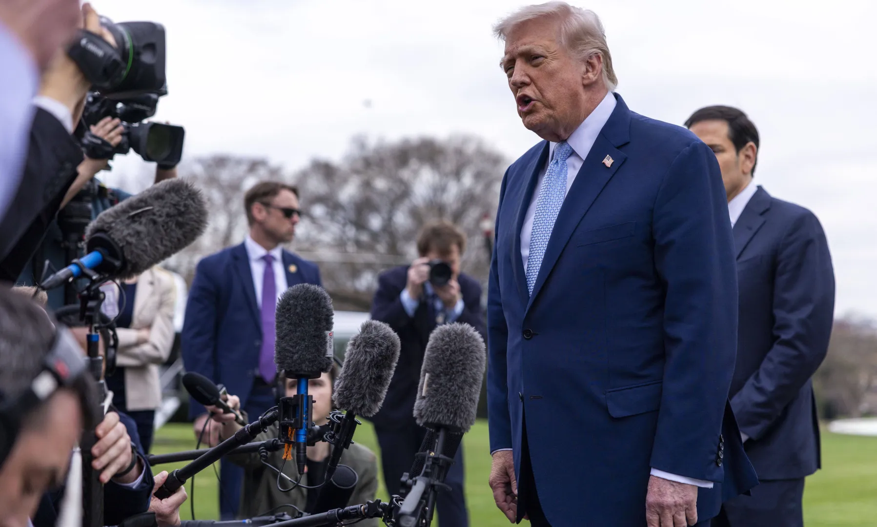 Prezydent USA Donald Trump. Fot. PAP/EPA/SHAWN THEW / POOL