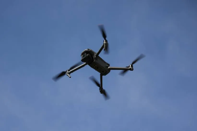 Dron. Zdj. ilustracyjne. Fot. PAP/Leszek Szymański