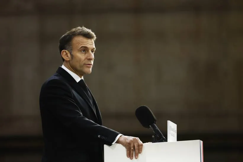 Emmanuel Macron Fot. PAP/EPA/YOAN VALAT/POOL