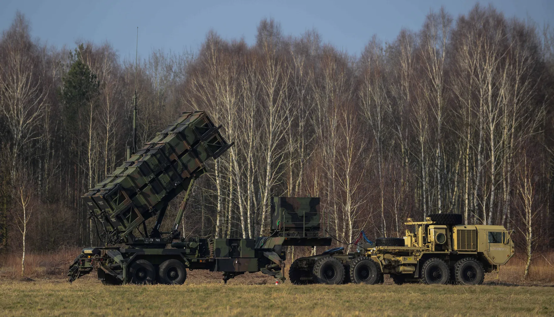 Pokaz sprzętu oraz uzbrojenia baterii Patriot. Fot. PAP/Jakub Kamiński