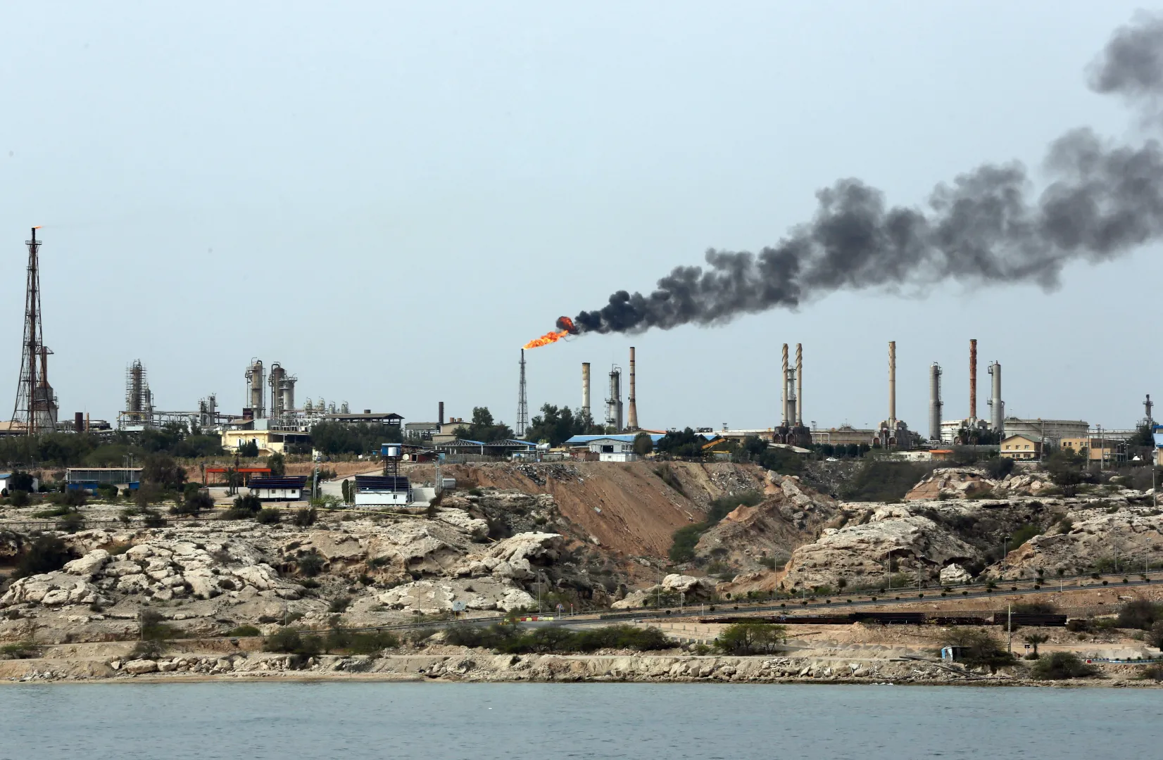 Wyspa Chark. Fot. EPA/ABEDIN TAHERKENAREH