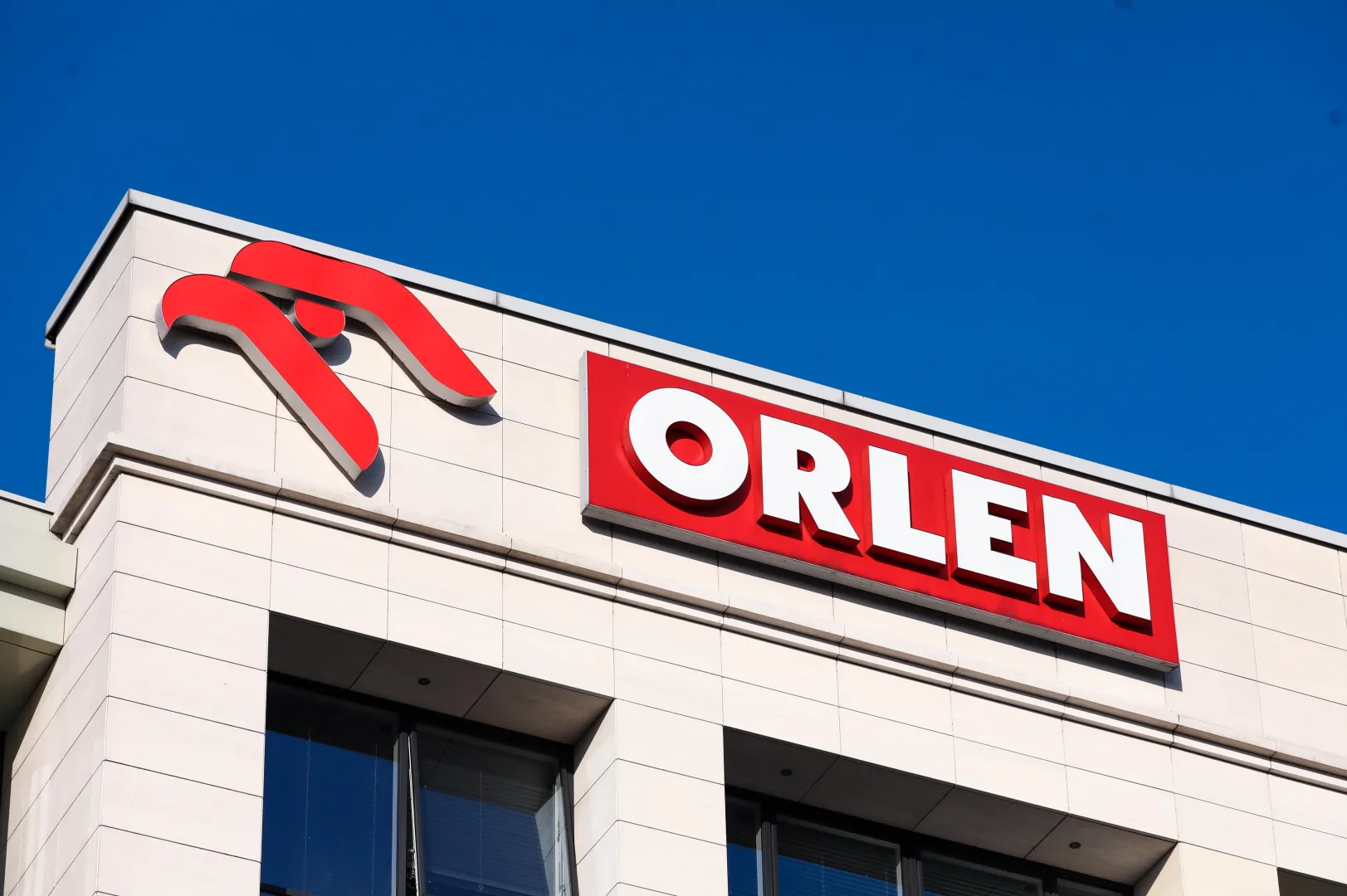 Logo Orlenu Fot. PAP/Tomasz Gzell