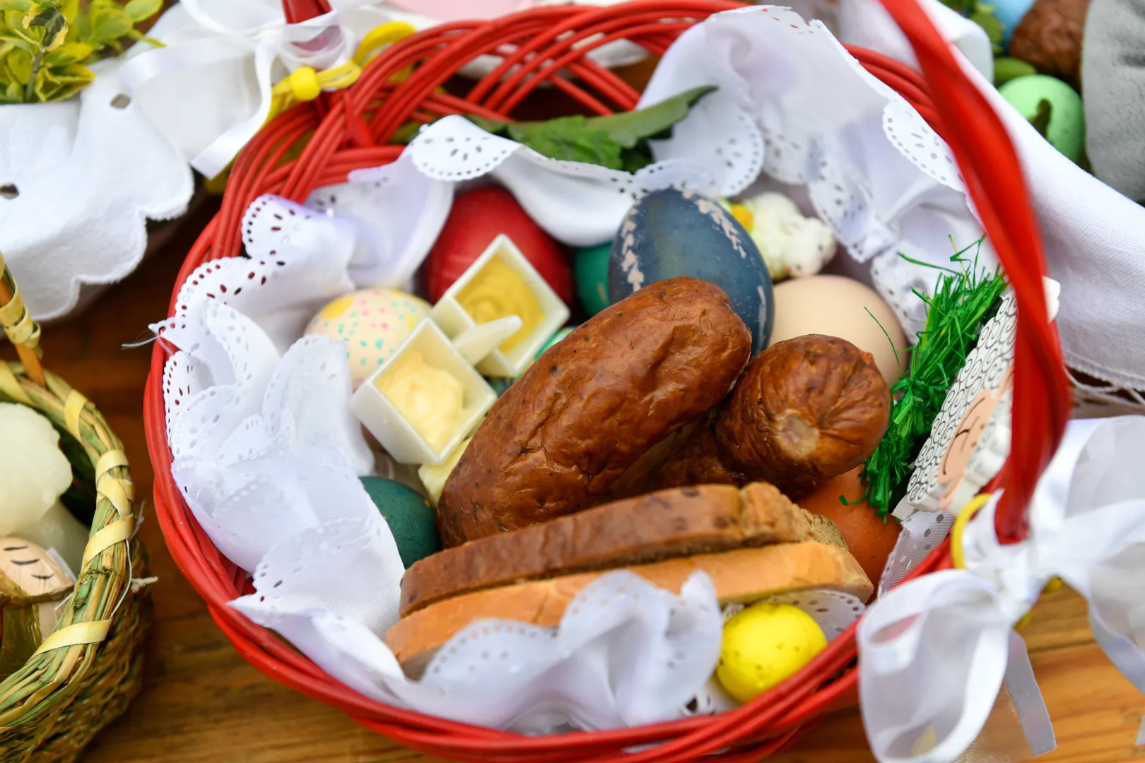 Koszyk wielkanocny Fot. PAP/Art Service
