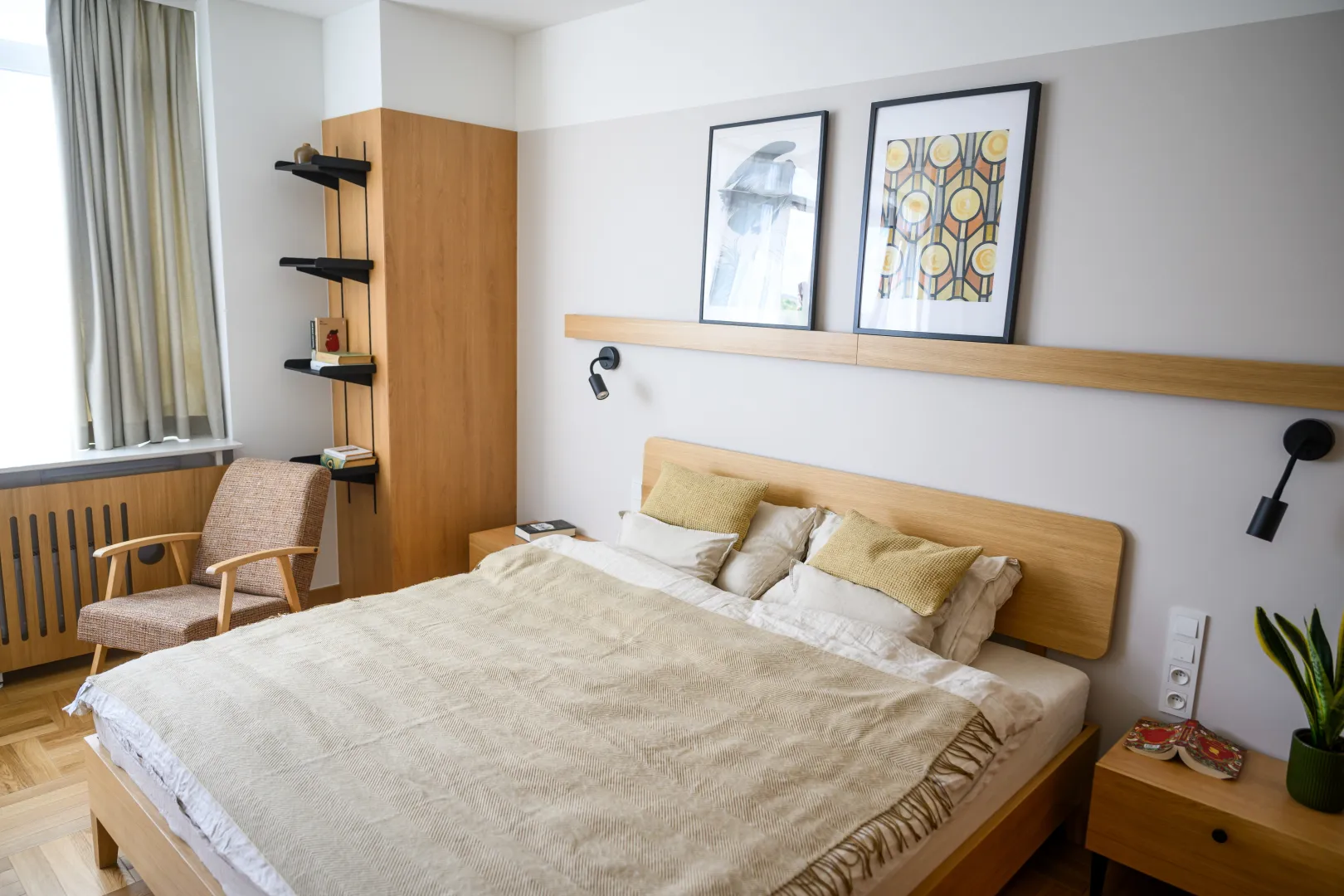 Sypialnia w mieszkaniu Fot. PAP/Jakub Kaczmarczyk