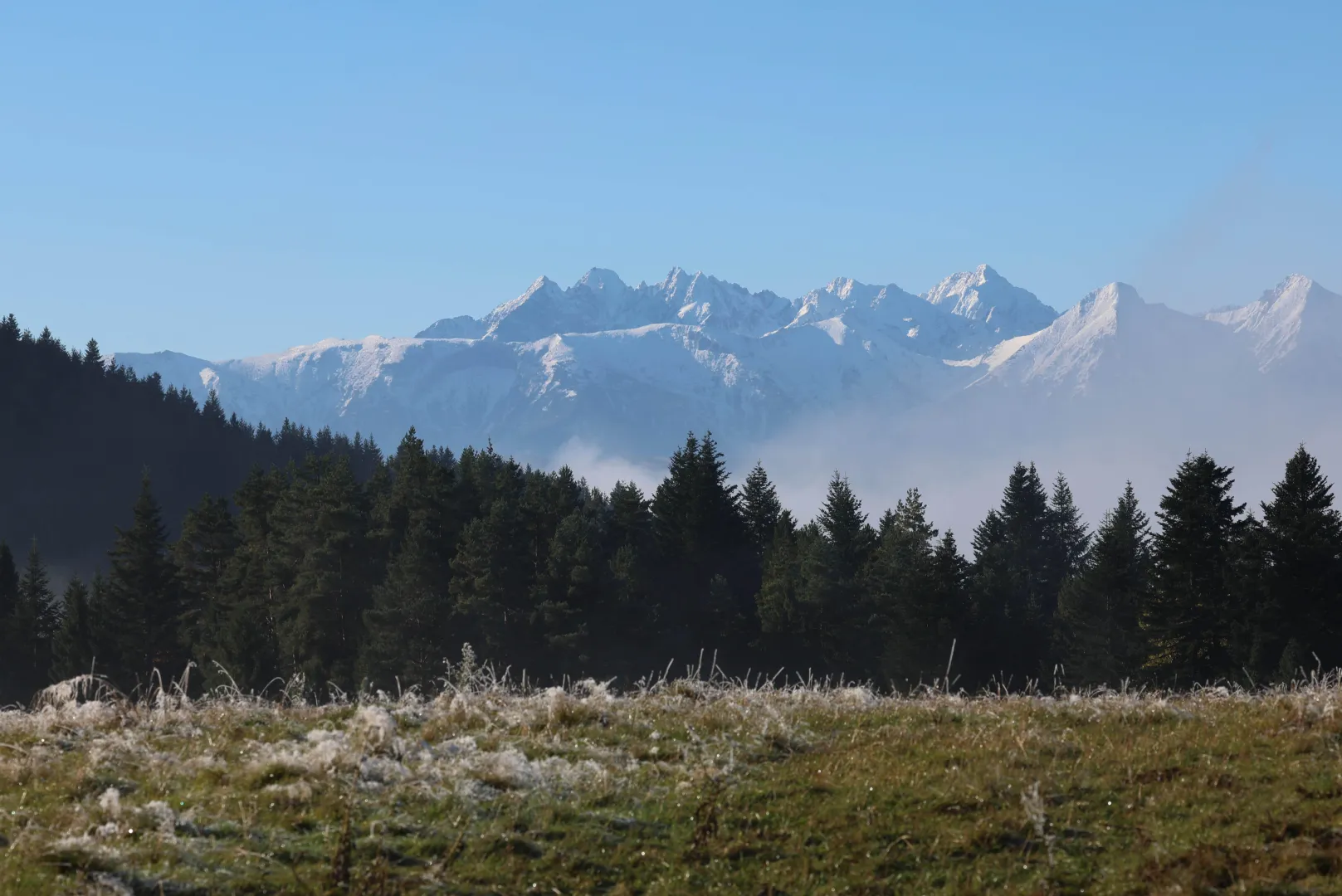 Widok na Tatry. Fot. PAP/Grzegorz Momot
