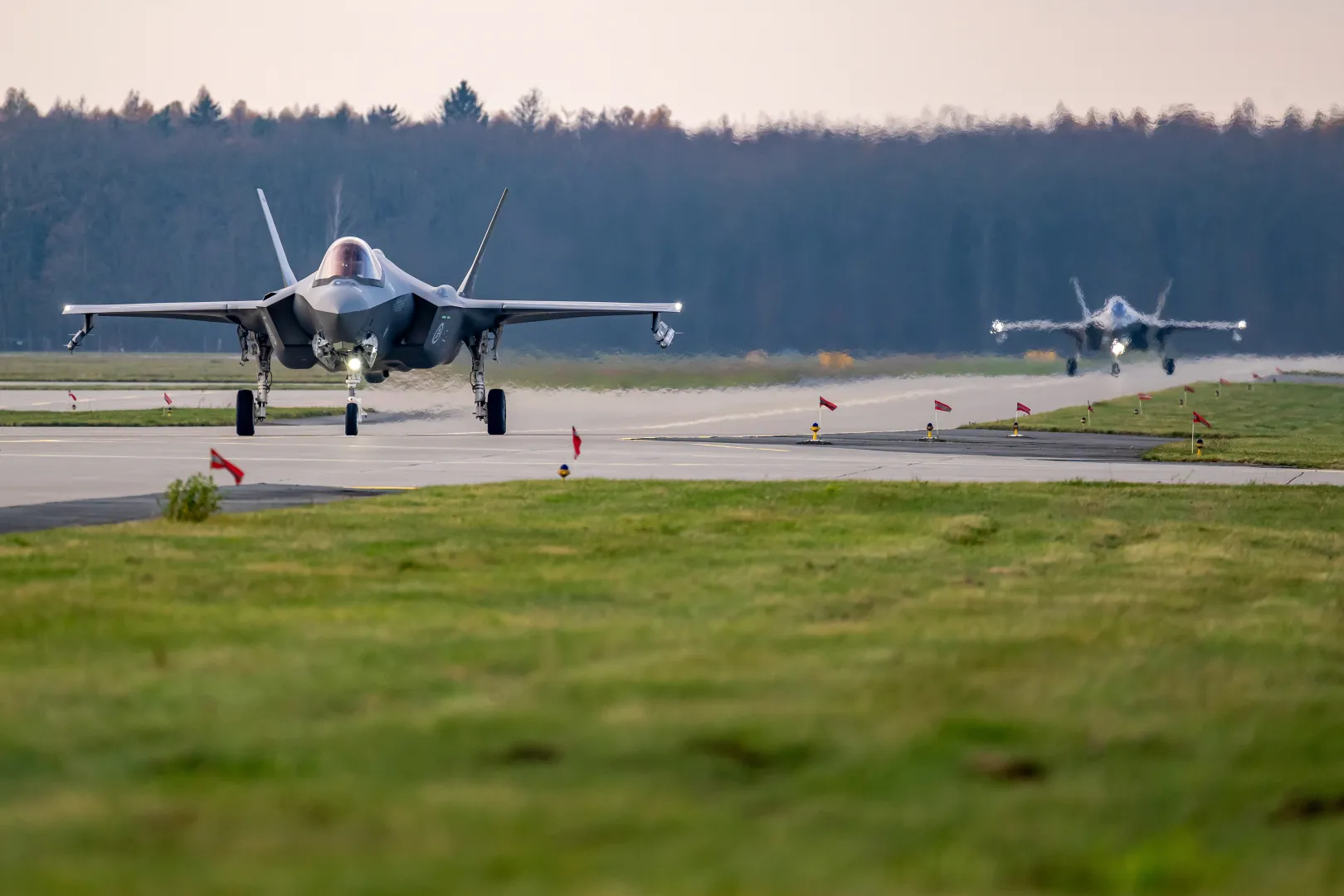 F-16. Fot. PAP/	Jakub Kaczmarczyk