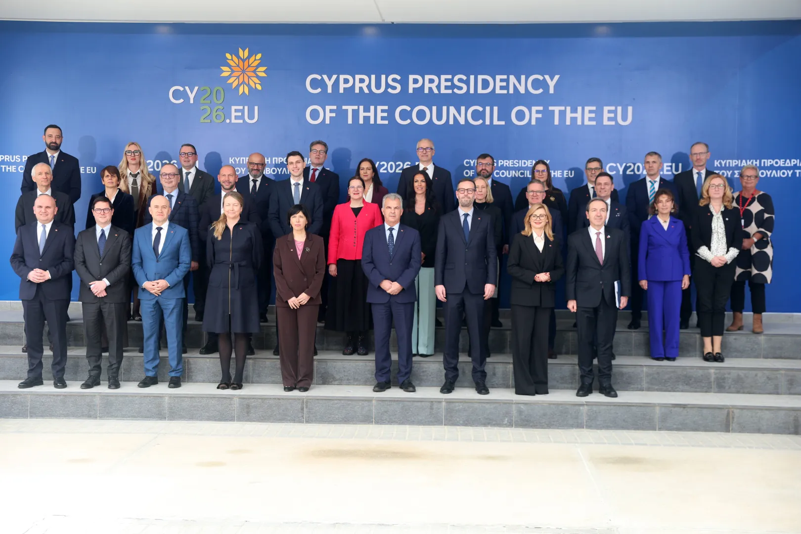 Spotkanie w Centrum Konferencyjnym Filoxeniana Cyprze. Fot. PAP/ EPA/GEORGE CHRISTOFOROU