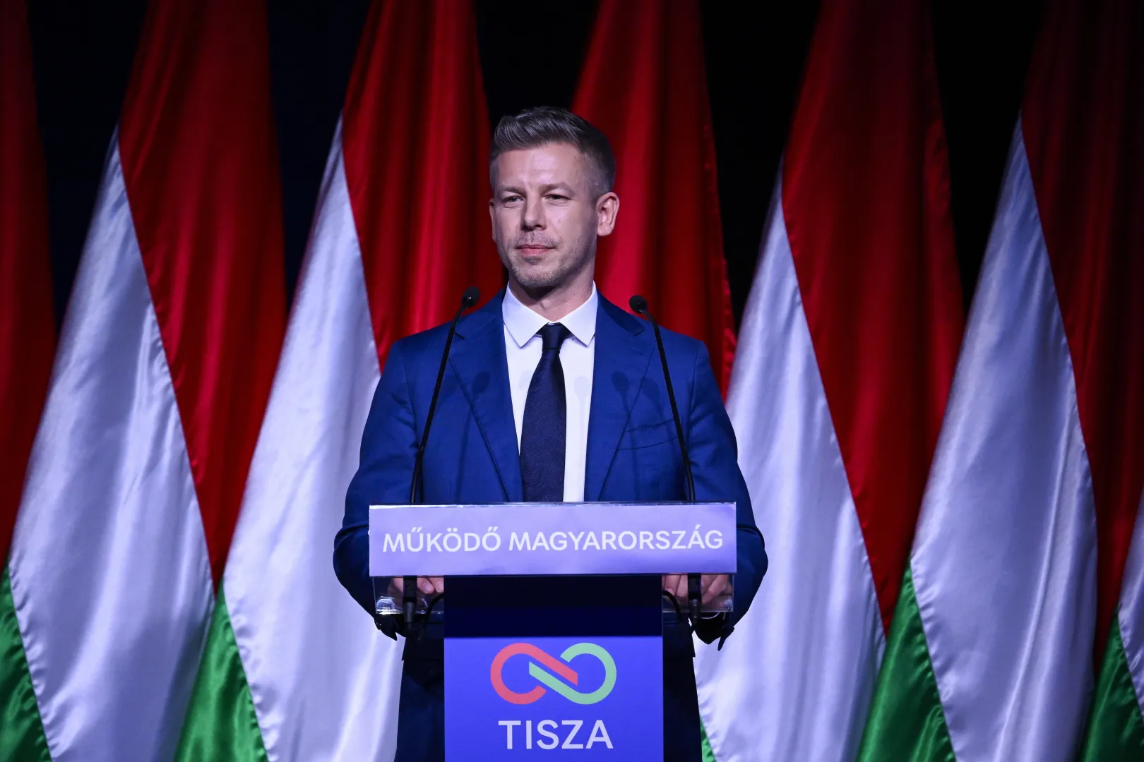 Петер Мадяр. Fot. PAP/EPA/Robert Hegedus