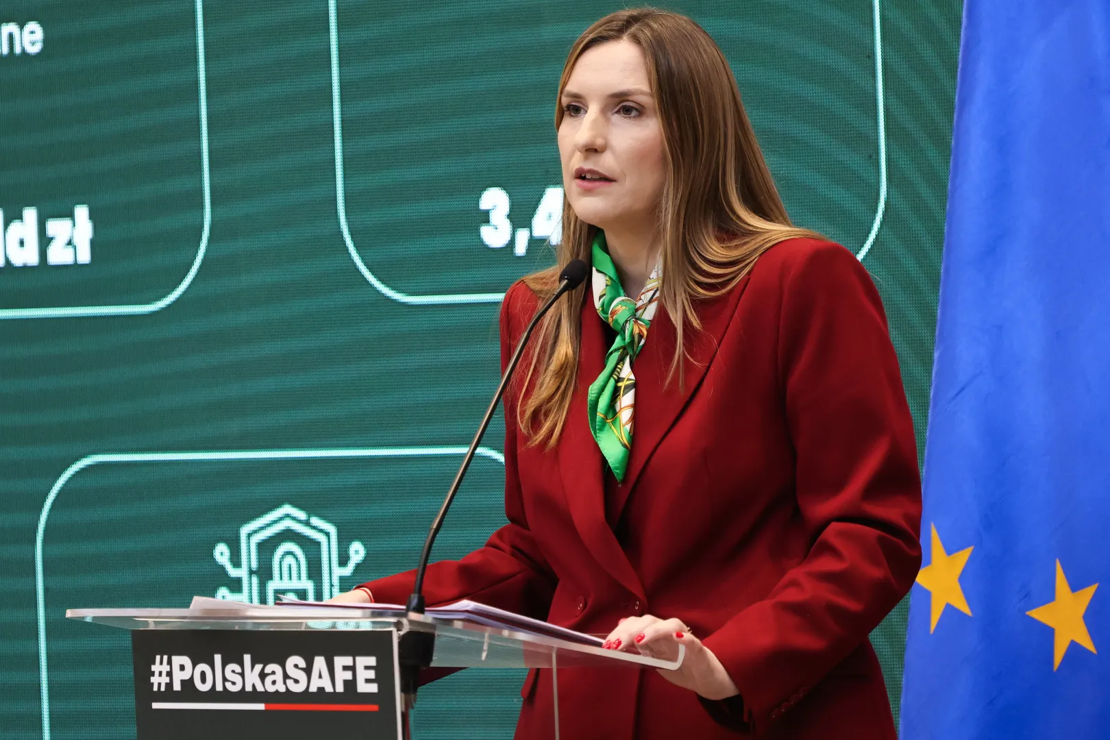 Pełnomocnik rządu do spraw Instrumentu na rzecz Zwiększenia Bezpieczeństwa Europy Magdalena Sobkowiak-Czarnecka. Fot. PAP/Albert Zawada