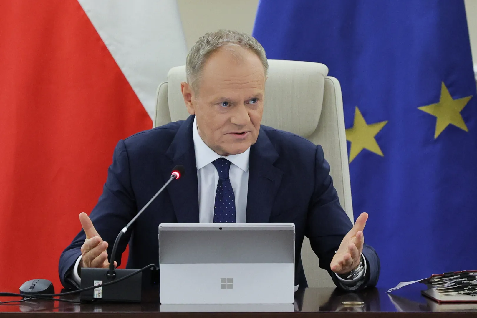 Premier Donald Tusk na posiedzeniu rządu, fot. PAP/Paweł Supernak