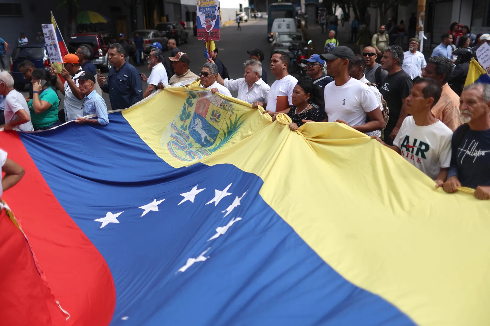 Protesty w Caracas. Fot. PAP/EPA/MIGUEL GUTIERREZ