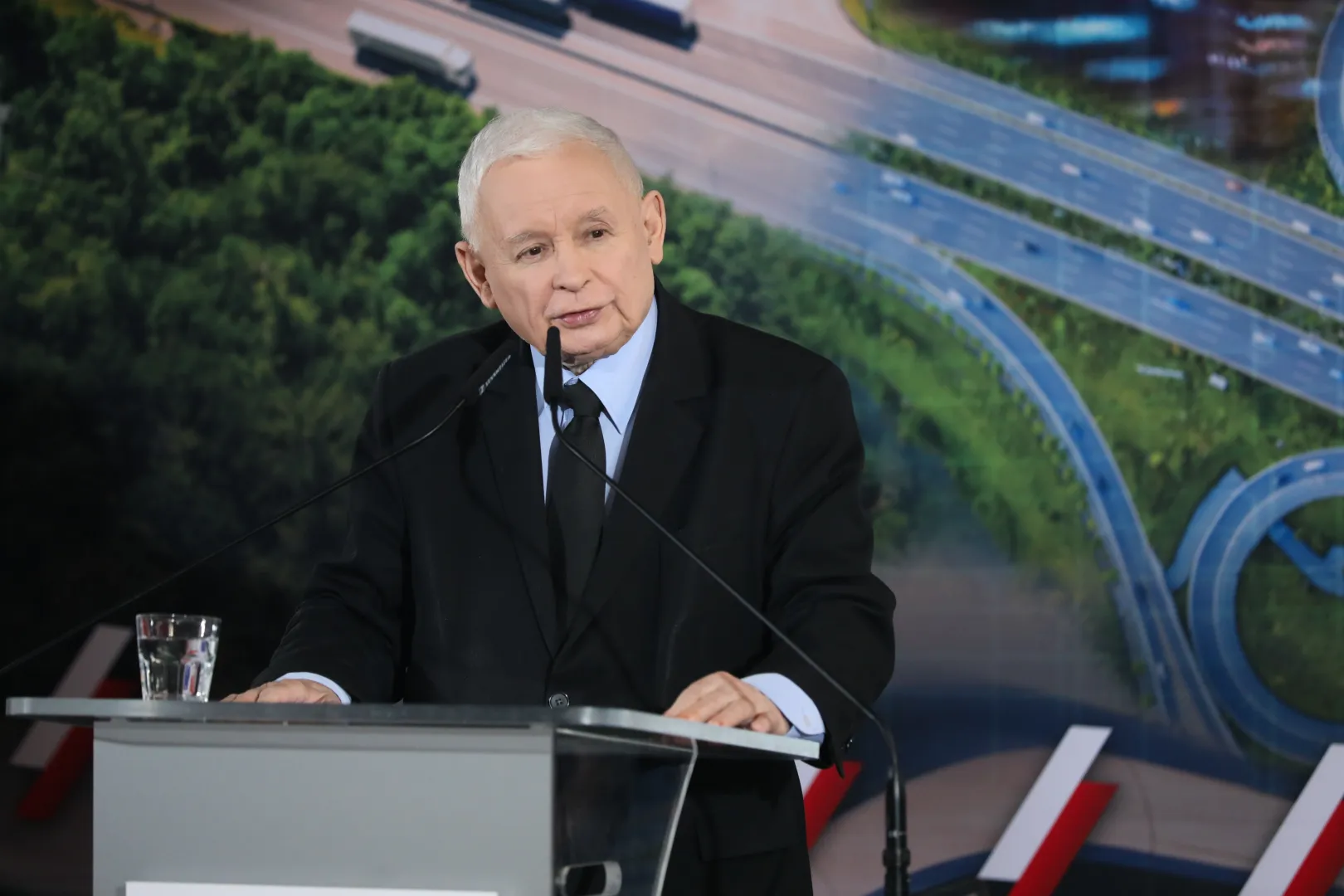Jarosław Kaczyński. Fot. PAP/Artur Reszko