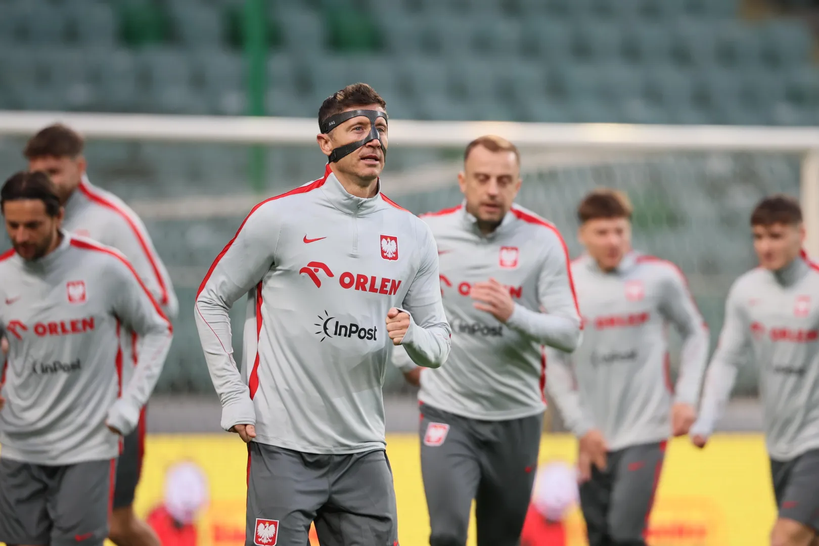 Zawodnicy reprezentacji Polski w piłce nożnej. Fot. PAP/Leszek Szymański