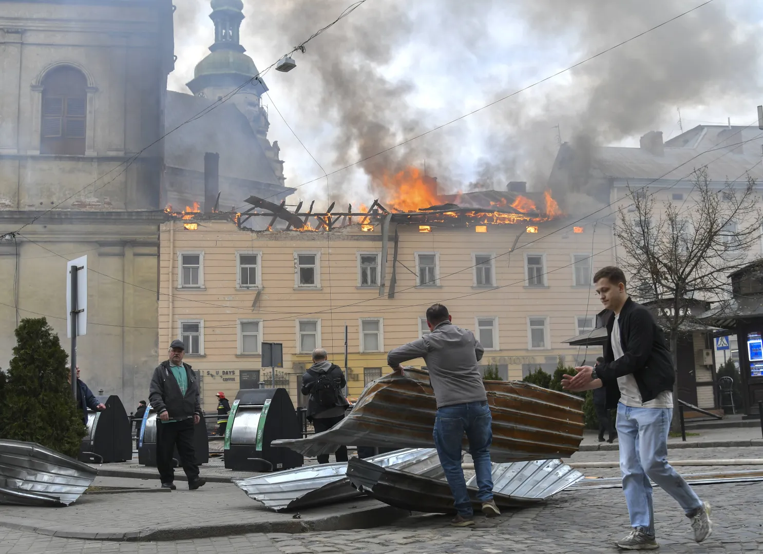 Atak na Lwów z 24 marca 2026 r. Fot. PAP/EPA/MYKOLA TYS
