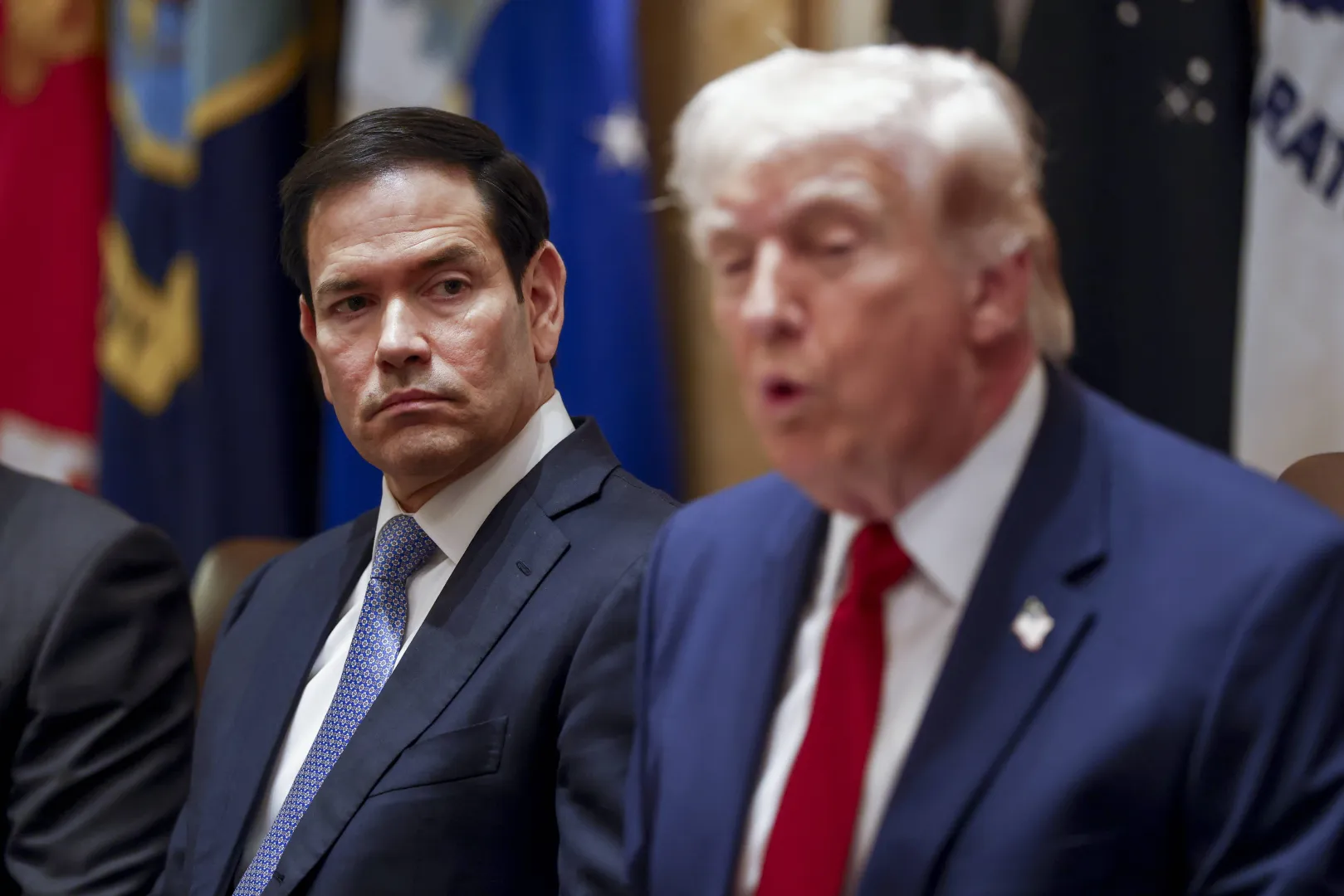 Sekretarz stanu USA Marco Rubio i prezydent USA Donald Trump. Fot. PAP/EPA/WILL OLIVER / POOL