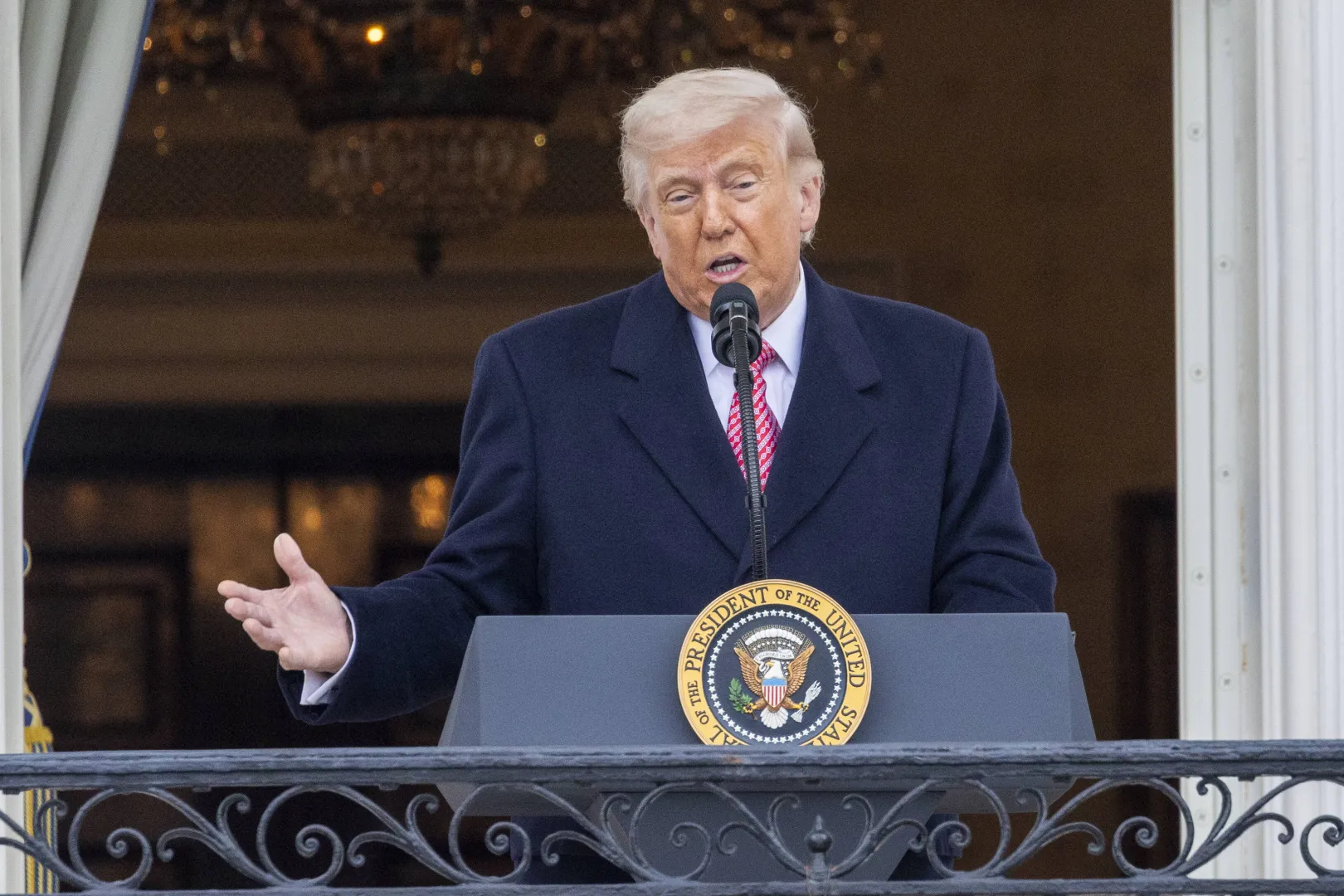 Donald Trump. Fot. PAP/EPA/SHAWN THEW 