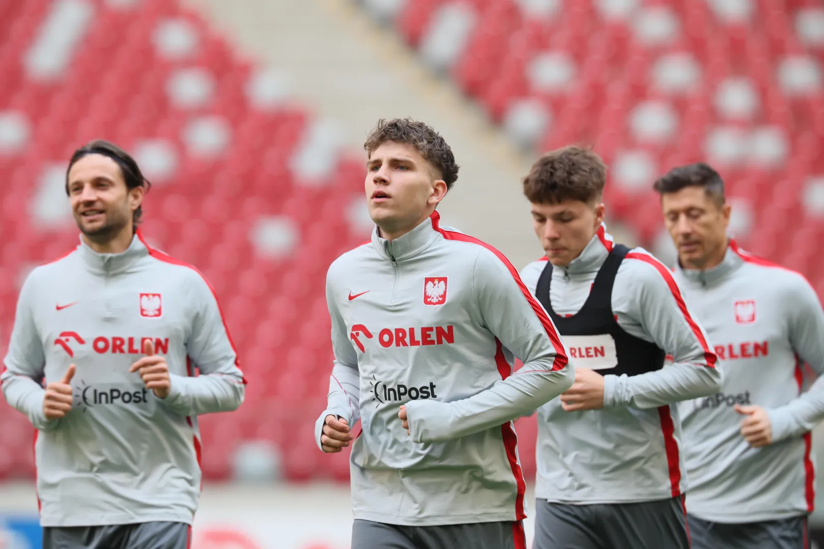 Trening piłkarskiej reprezentacji Polski na PGE Narodowym w Warszawie. Fot. PAP/	Leszek Szymański