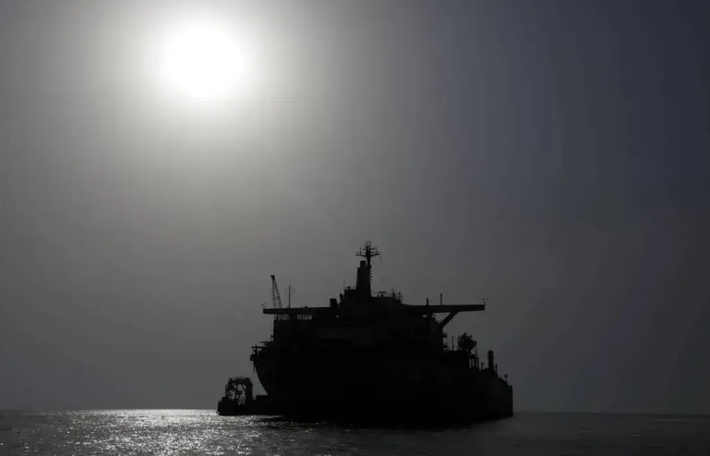 Tankowiec - zdjęcie ilustracyjne Fot. PAP/EPA/YAHYA ARHAB