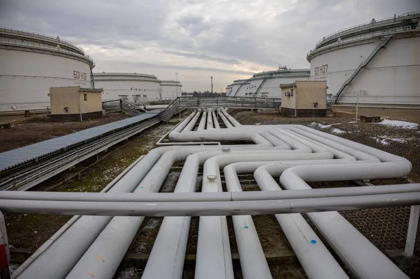 Rurociąg Przyjaźń. Fot. PAP/EPAMARTIN DIVISEK