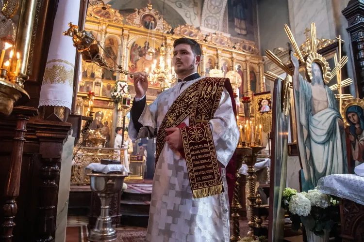 Msza paschalna w lubelskiej prawosławnej katedrze Przemienienia Pańskiego w Niedzielę Wielkanocną, fot. PAP/Wojtek Jargiło (zdjęcie ilustracyjne)