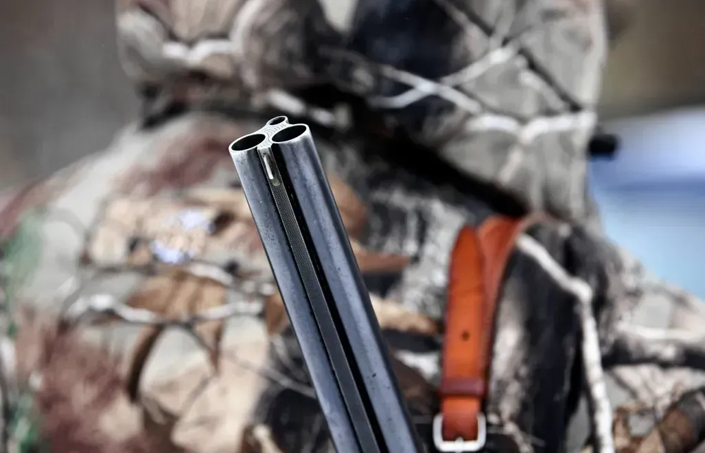 Myśliwy podczas polowania, zdjęcie ilustracyjne Fot. PAP/Darek Delmanowicz