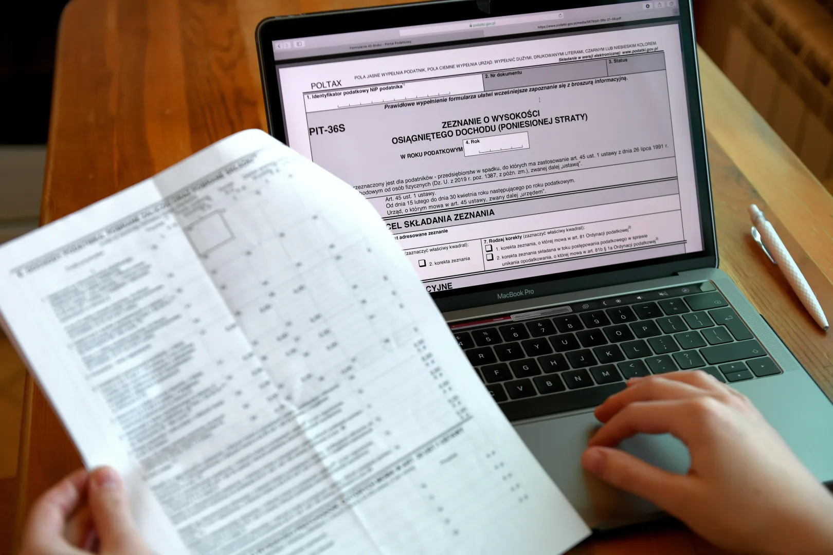 Rozliczenie PIT. Fot. PAP/Darek Delmanowicz