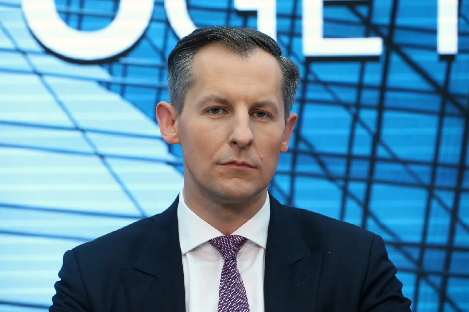 Prezes Urzędu Ochrony Konkurencji i Konsumentów Tomasz Chróstny. Fot. PAP/Rafał Guz