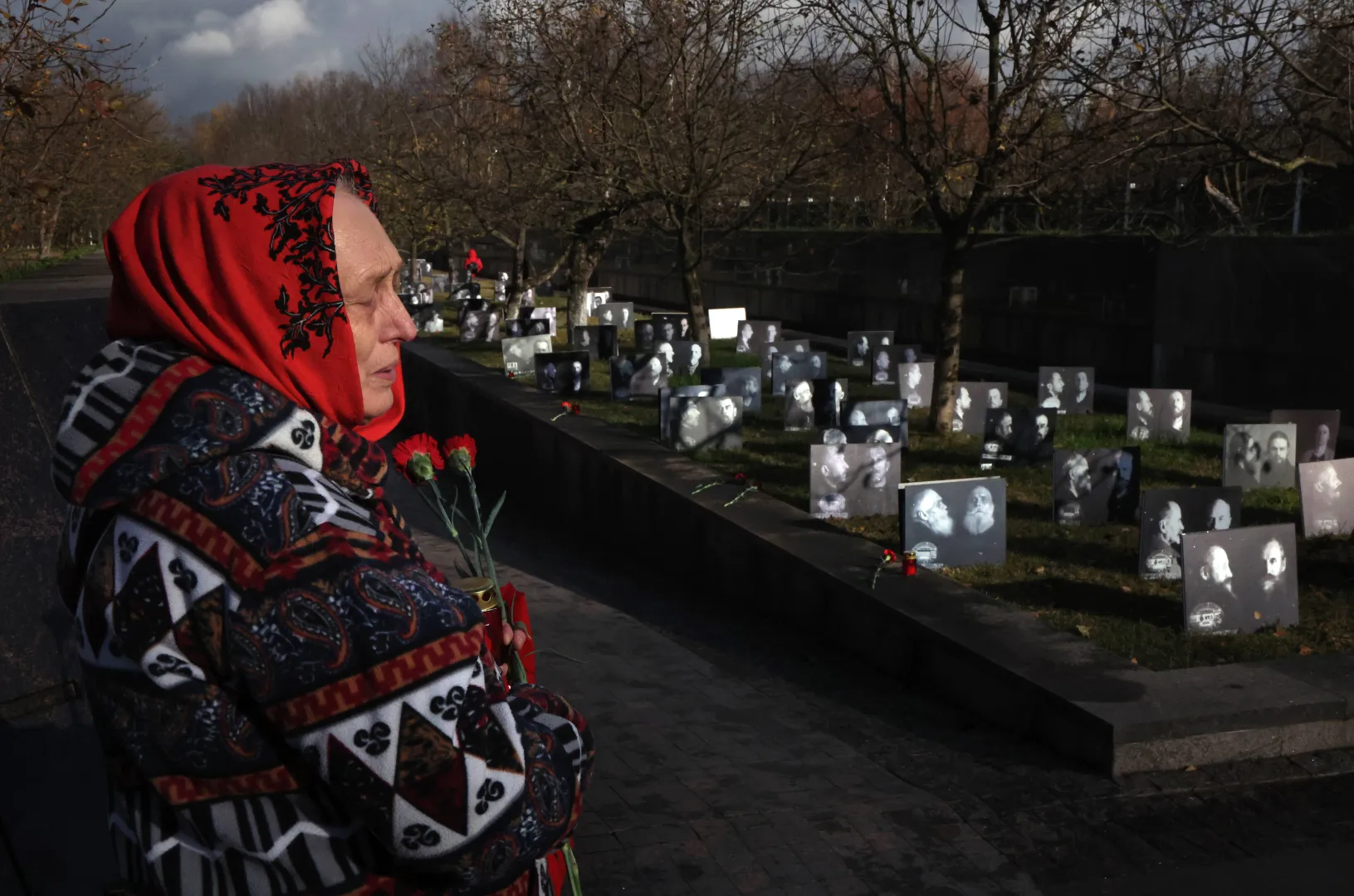 Бутово. Мемориал "Сад памяти", посвященный жертвам сталинского политического террора 1937–1938 годов. Fot. PAP/EPA/MAXIM SHIPENKOV