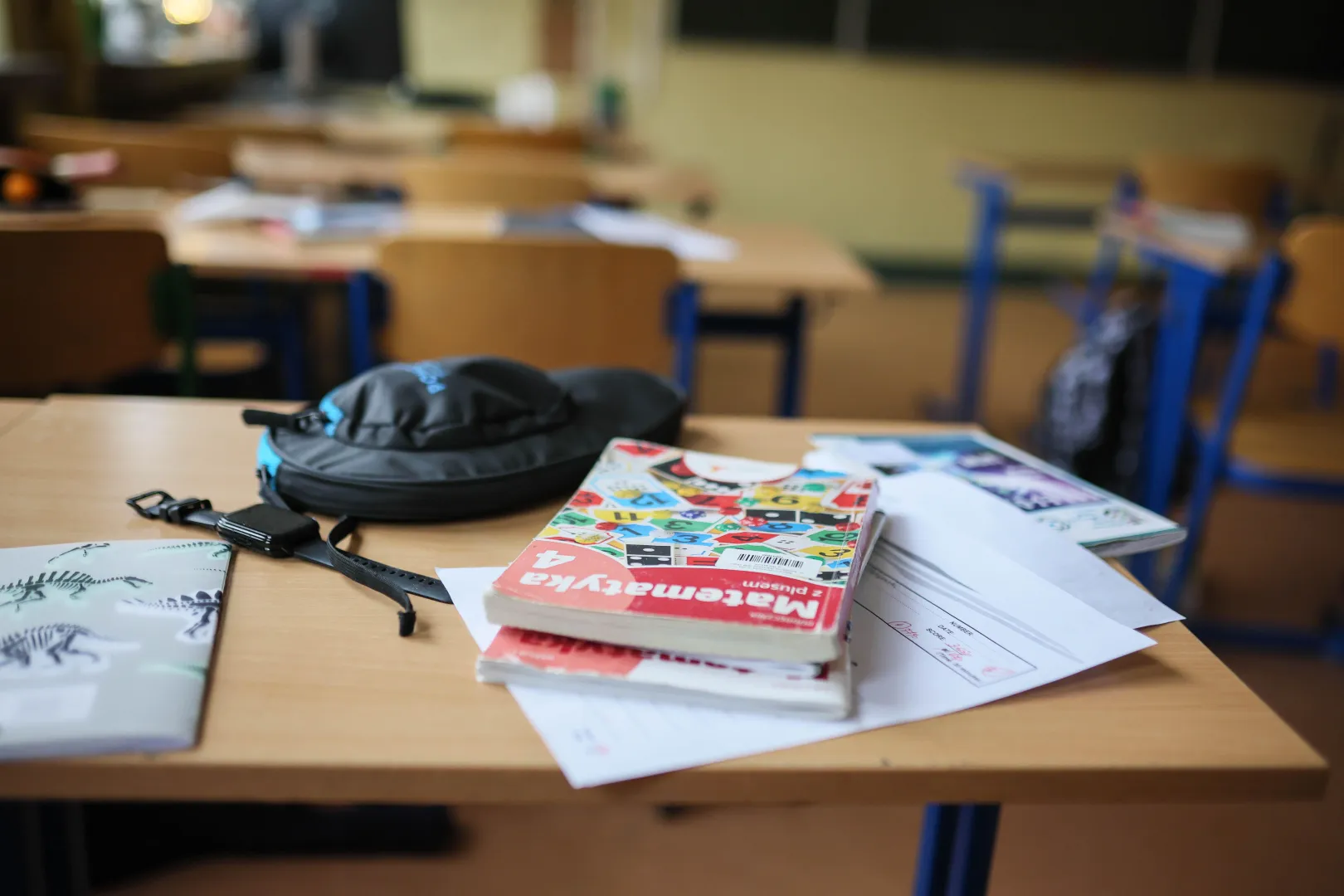 Ławka szkolna. Fot. PAP/Leszek Szymański