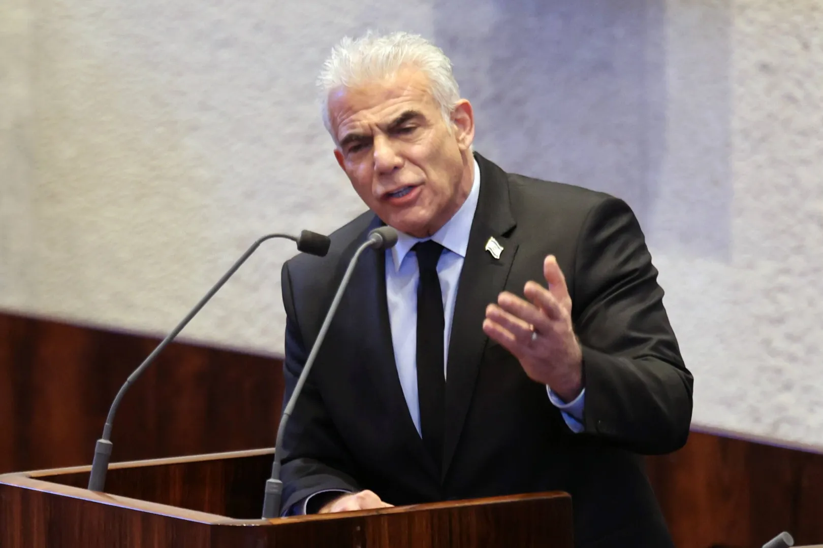 Jair Lapid. Fot. PAP/EPA/ABIR SULTAN 