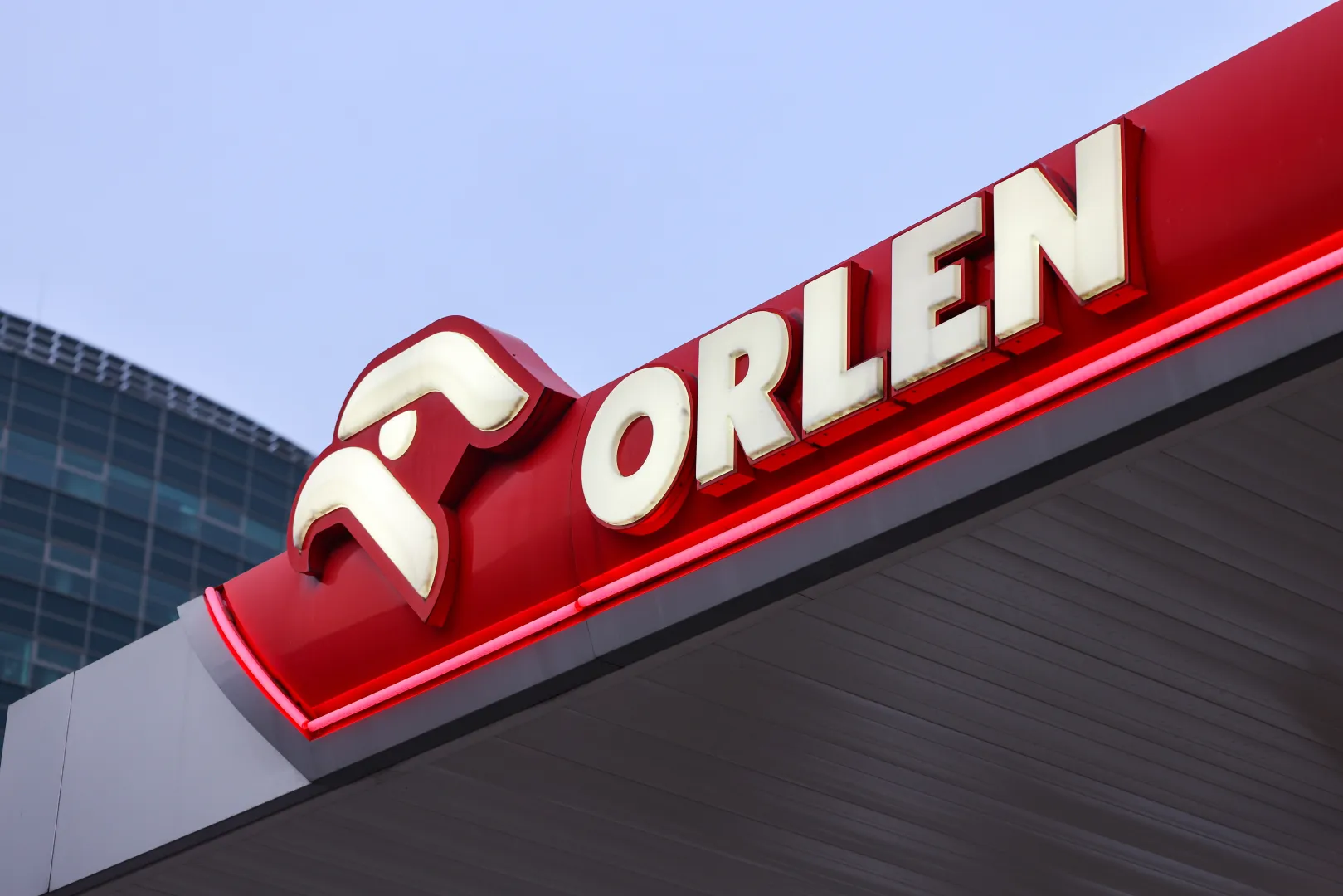 Stacja paliw Orlen. Fot. PAP/Albert Zawada