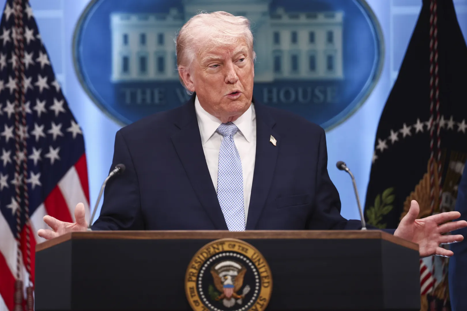 Donald Trump, fot. PAP/EPA/JIM LO SCALZO