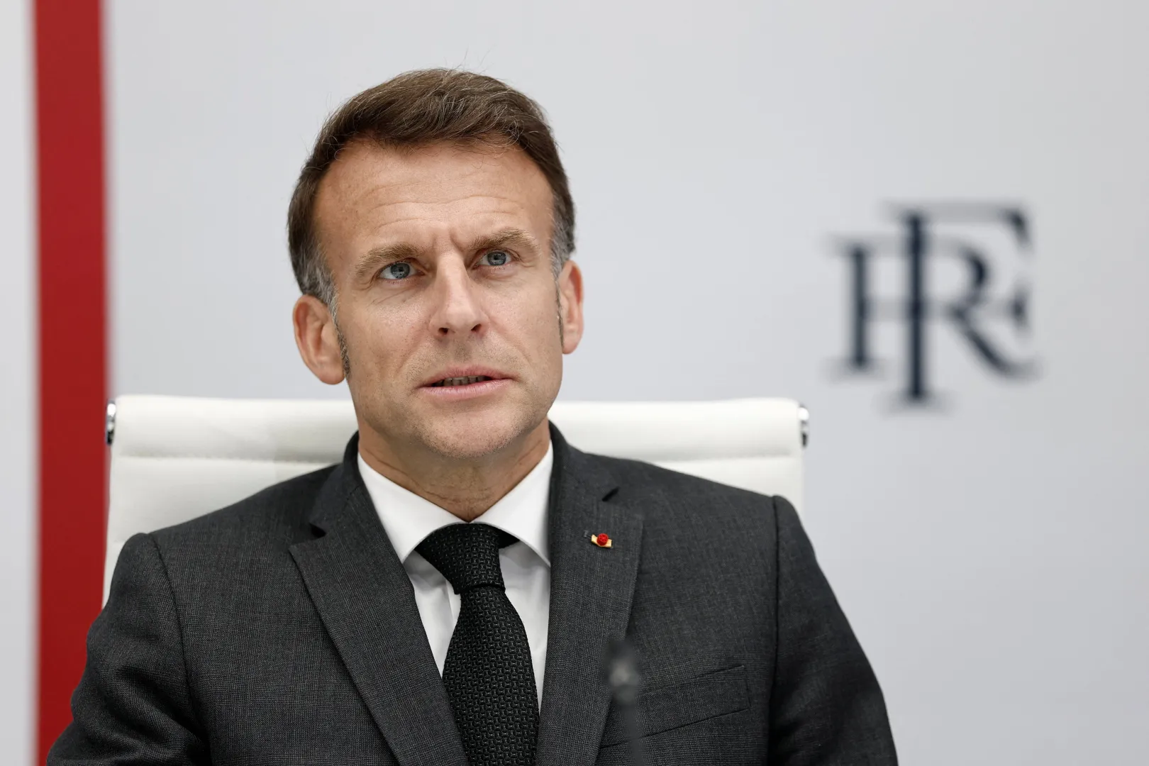 Prezydent Francji Emmanuel Macron. Fot. PAP/EPA/Benoit Tessier / POOL