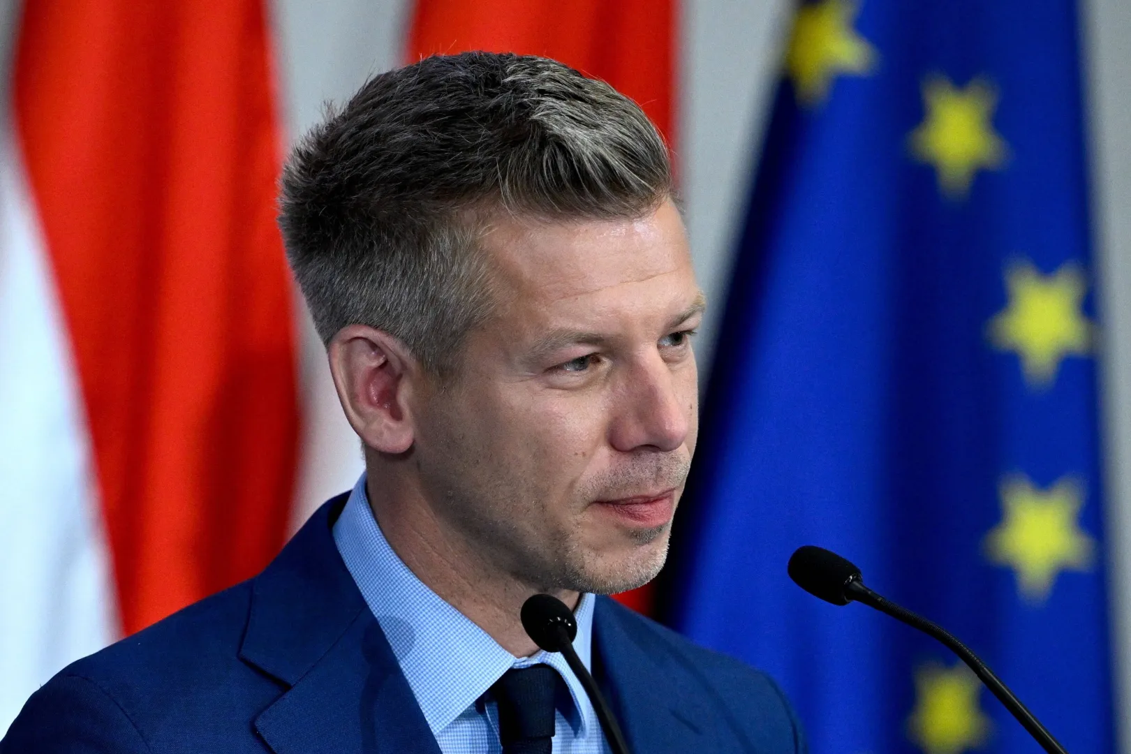 Петер Мадьяр. Fot. PAP/EPA/ROBERT HEGEDUS