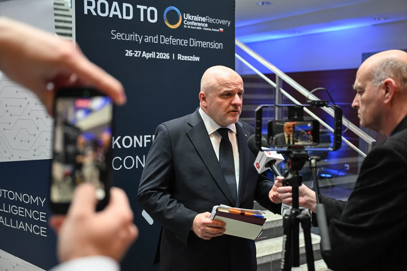 Przewodniczący Rady do spraw Współpracy z Ukrainą Paweł Kowal. Fot. PAP/Wojtek Jargiło