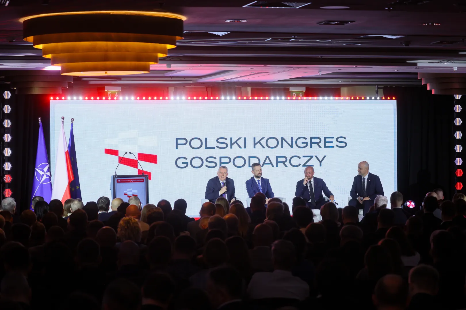 Dyskusja w ramach Polskiego Kongresu Gospodarczego Pracodawców RP w 2025 roku Fot. PAP/Leszek Szymański