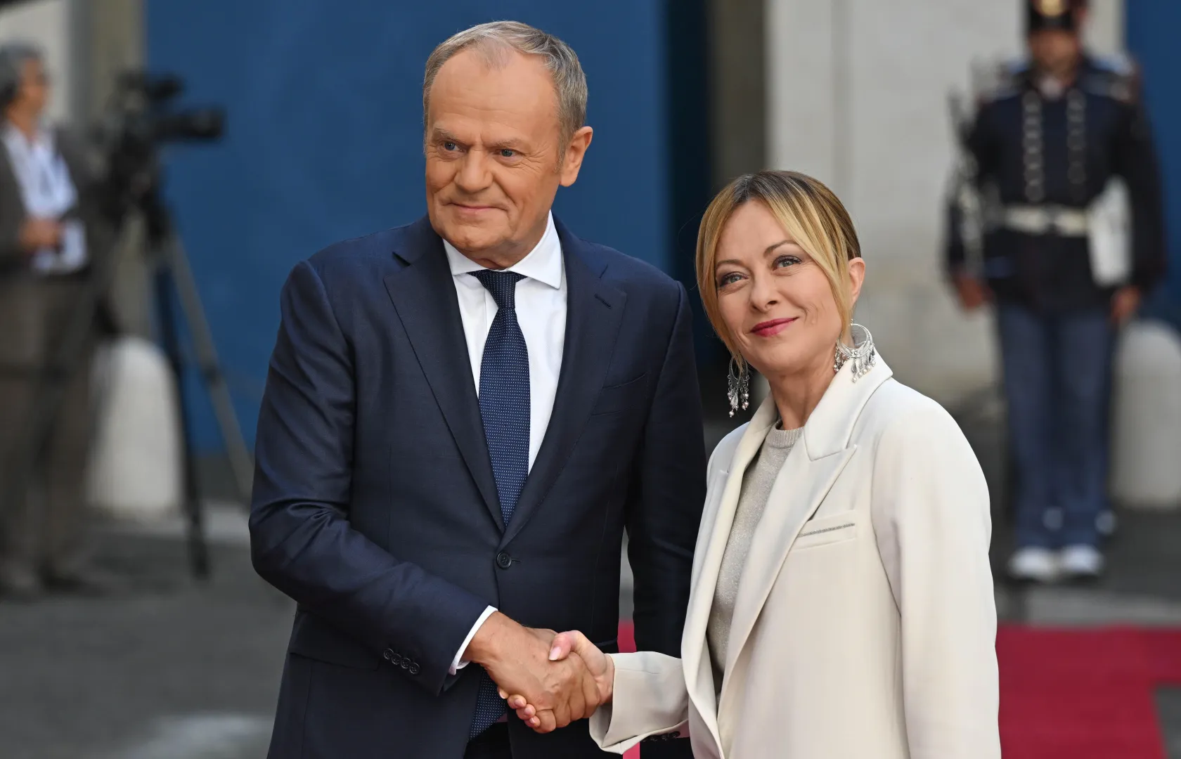 Donald Tusk i Giorgia Meloni Fot. PAP/Radek Pietruszka