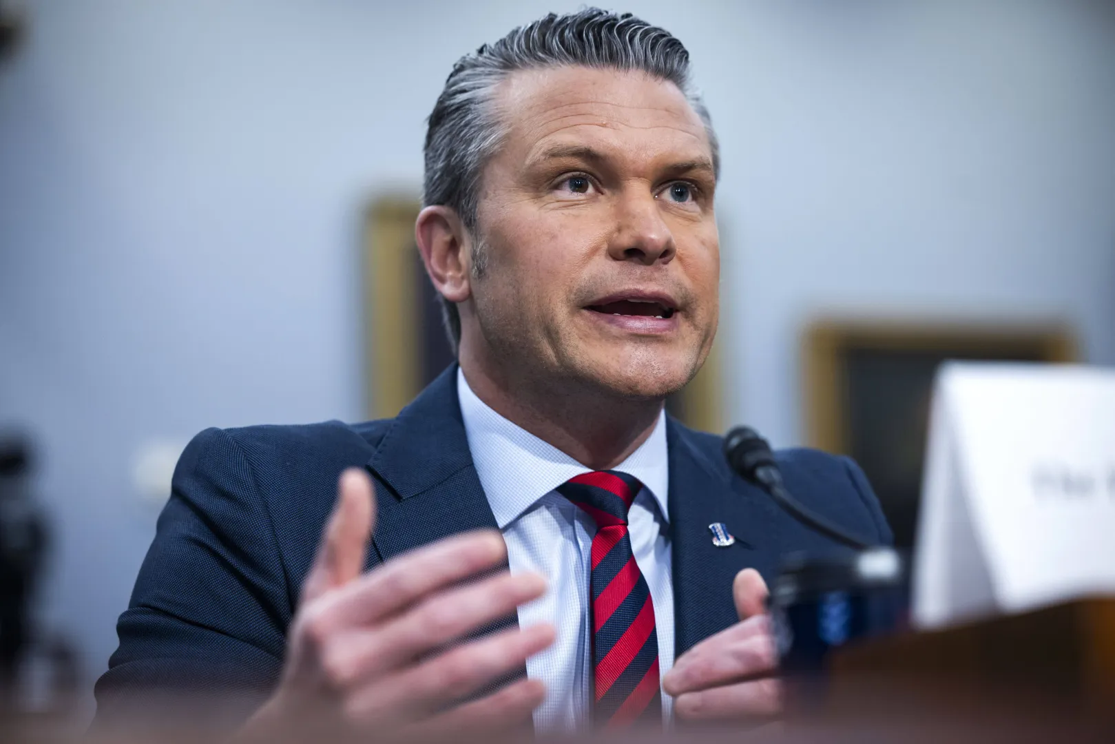 Pete Hegseth. Fot. PAP/ EPA/JIM LO SCALZO